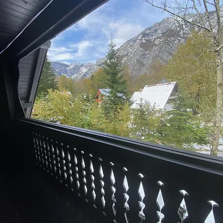 別荘 Vila Destina Bohinj, Ukanc 34 ボーヒニ